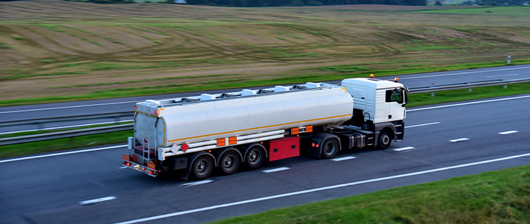 transport-et-depotage-de-produits-chimiques