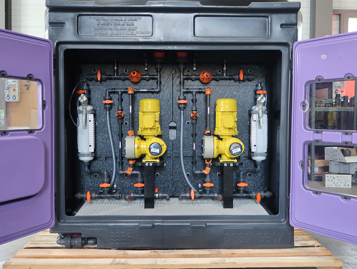 Dosing pumps discover the best models distributed by Stockage & Systèmes, with dosing pumps